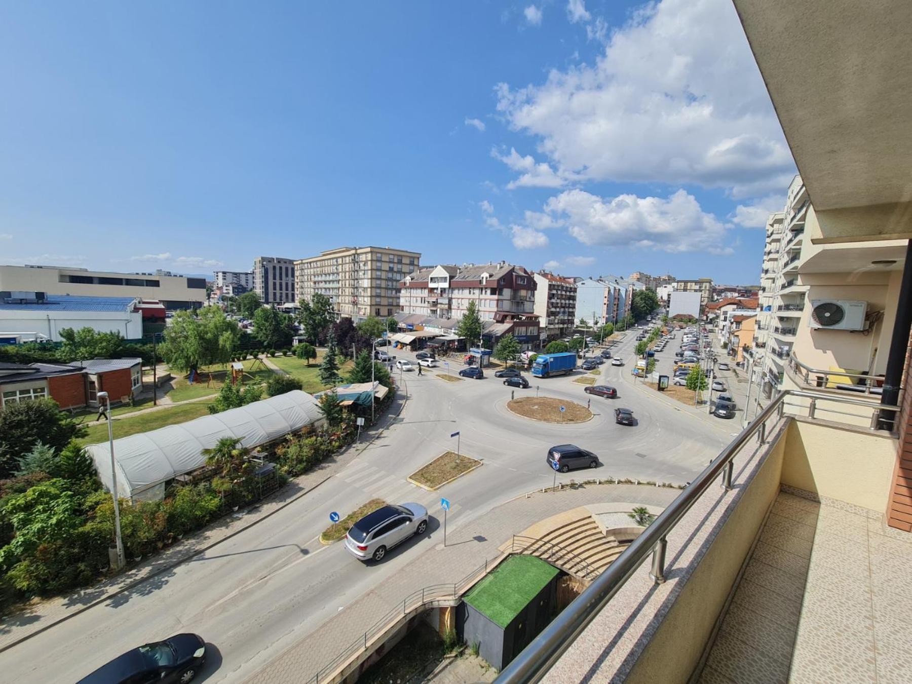 Apartment 2 Plisi Gjilan ภายนอก รูปภาพ